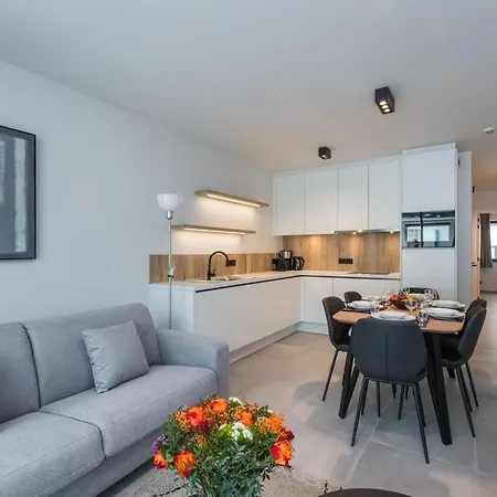 Belcasa Mar & Lofts 4*