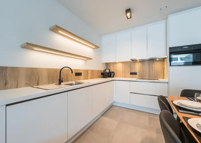 Aparthotel Belcasa Mar & Lofts